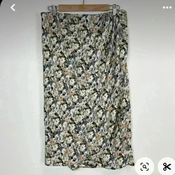 Chenault Midi skirt - Picture 7 of 7